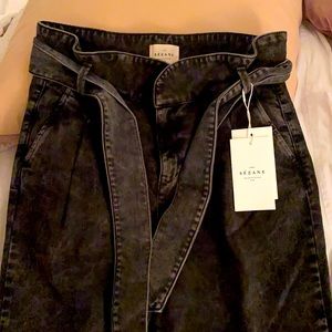 Sezane black acidwashed highwaisted jeans